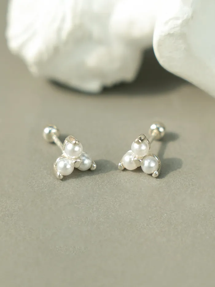 925 Silver Triangle Pearl Cartilage Earring 20G MinimalBijoux Earrings