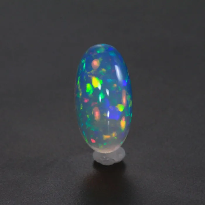 Crystal Oval Cabochon Cut Welo Opal Gemstone 539 Carats Moriartys Gem Art Rings