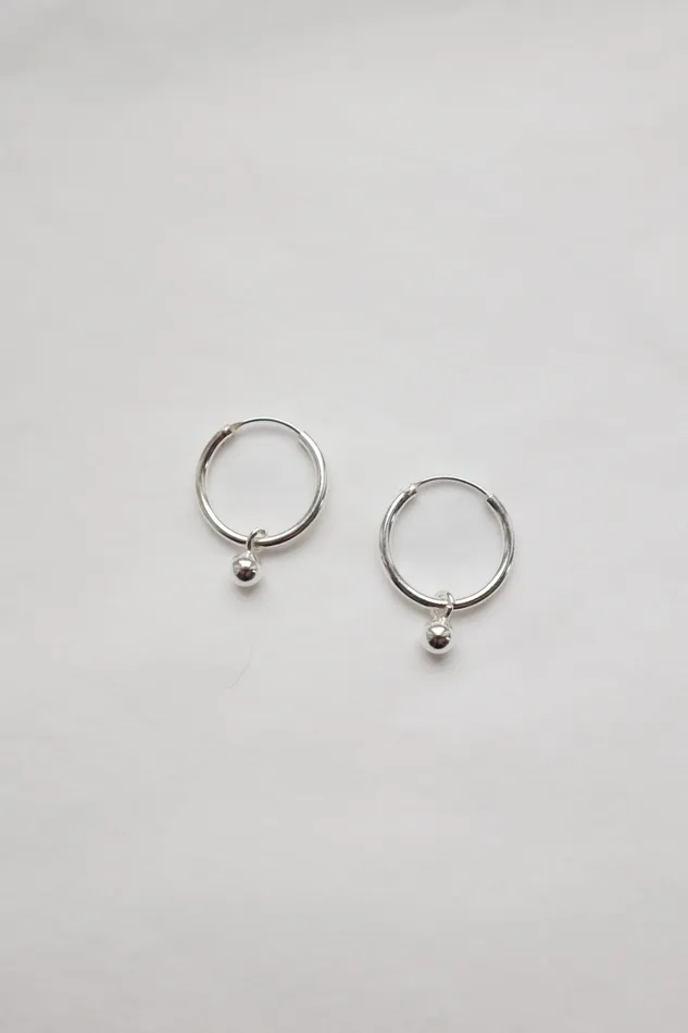 Earrings collectionno2 SMALL STERLING SILVER 925 BALL HOOP EARRINGS Earrings collectionno2 SMALL STERLING SILVER 925 BALL HOOP EARRINGS