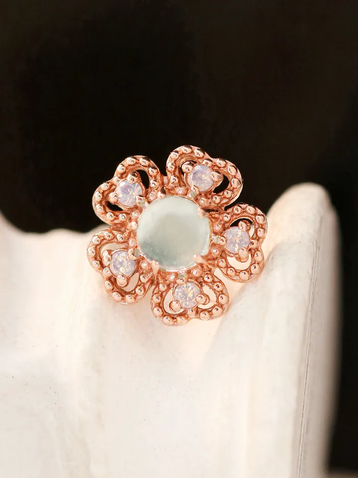 Earrings MinimalBijoux 14K Gold Antique Gemstone Flower Cartilage Earring 18G16G
