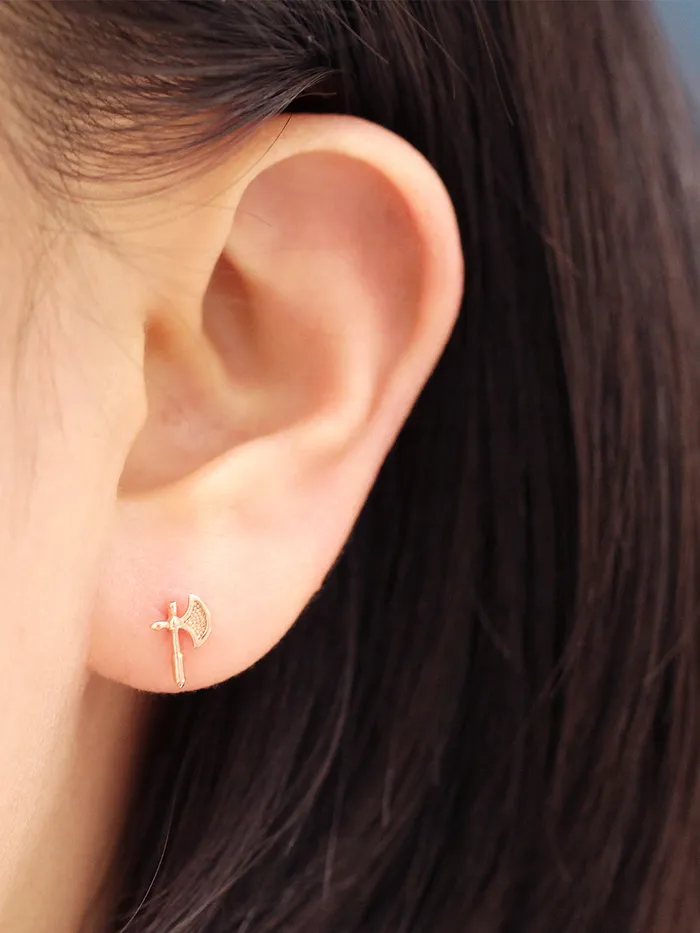 Earrings MinimalBijoux 14K Gold Axe Cartilage Earring 20G18G