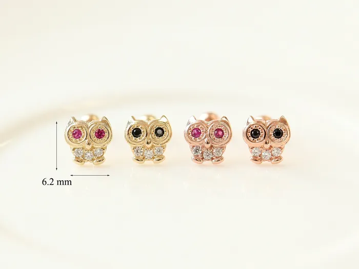 Earrings MinimalBijoux 14K Gold Cubic Owl cartilage earring 20g