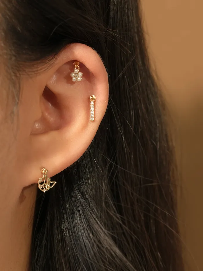 Earrings MinimalBijoux 14K Gold Cubic Stick Drop Internally Threaded Labret Piercing 20G18G16G