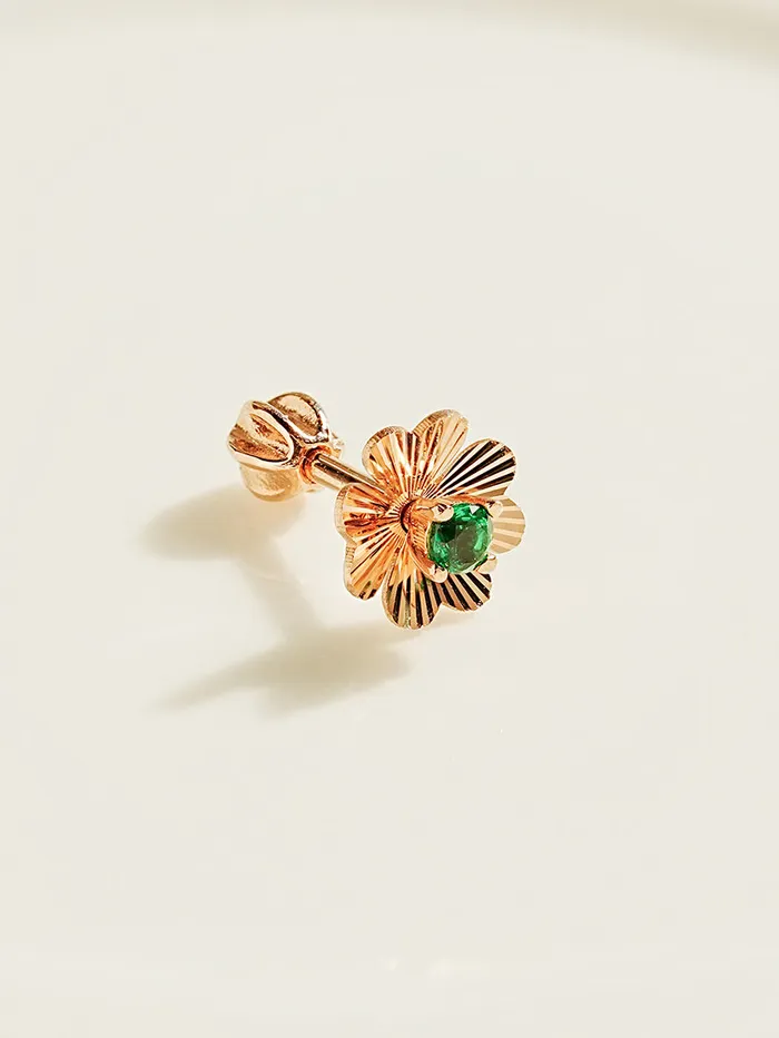 Earrings MinimalBijoux 14K Gold Cutting 4 Petal Clover Cartilage Earring 18G16G