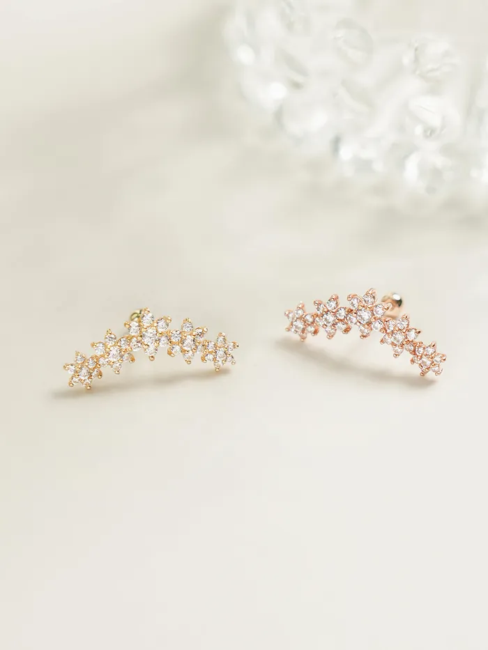 Earrings MinimalBijoux 14K Gold Garland Cubic Flower Cartilage Earring 20G18G16G