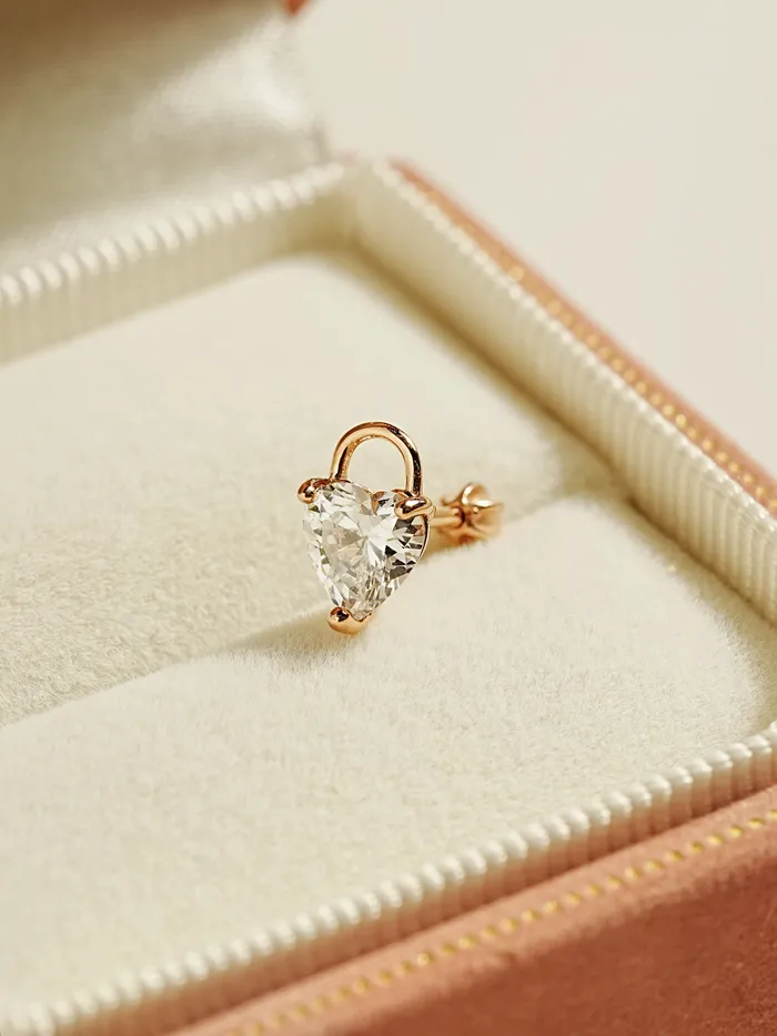 Earrings MinimalBijoux 14K Gold Lovely Heart Lock Cartilage Earring 18G16G
