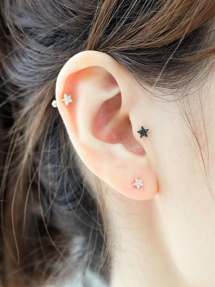 Earrings MinimalBijoux 14K Gold Mini Star Cartilage Earring 18G16G