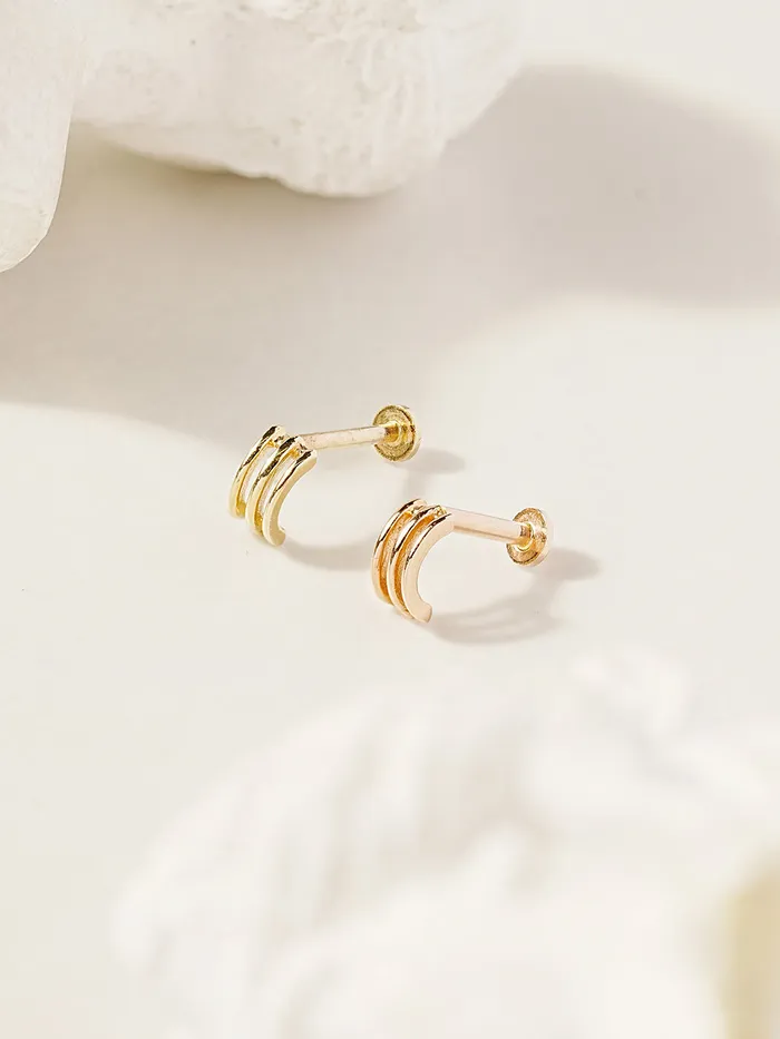 Earrings MinimalBijoux 14K Gold Minimi Triple line half hoop Internally Threaded Labret Piercing 18G16G