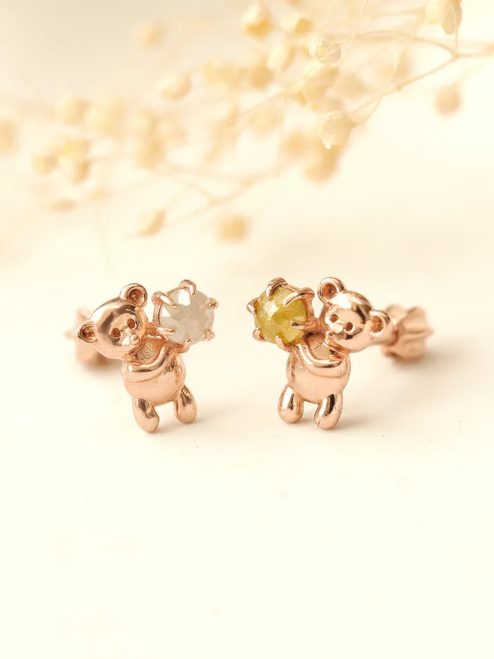 Earrings MinimalBijoux 14K Gold Rough Diamond Bear Cartilage Earring 18G16G