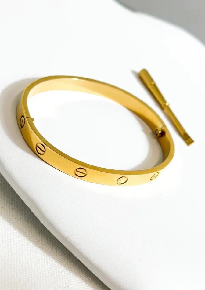 Mabel Love Bracelet FREE OVER 200 Mabel Love Boutique Bracelets