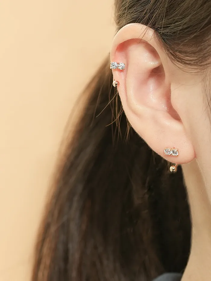 MinimalBijoux 14K Gold Crystal Bar Curve Piercing 20G PreStyled Sets