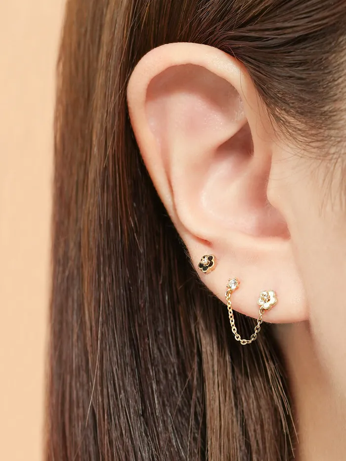 MinimalBijoux Earrings 14K Gold Anica Flower Layered Drop Cartilage Earring 20G