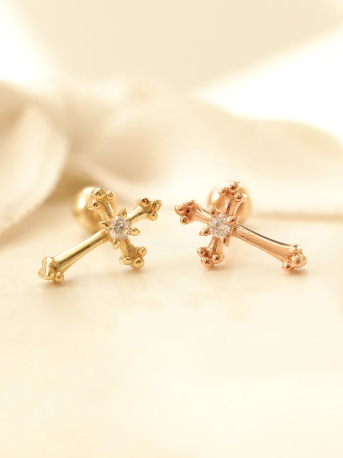 MinimalBijoux Earrings 14K Gold Antique Cross Cartilage Earring 20G