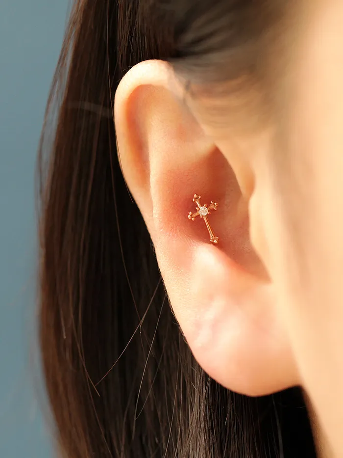 MinimalBijoux Earrings 14K Gold Antique Cross Cartilage Earring 20G