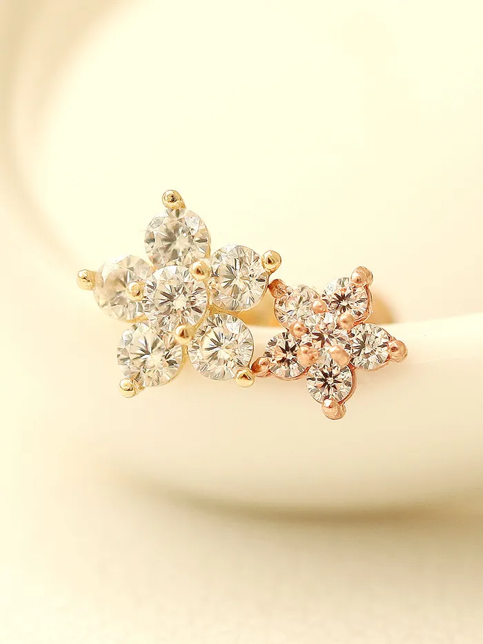 MinimalBijoux Earrings 14K gold Best Flower cartilage earring 20g