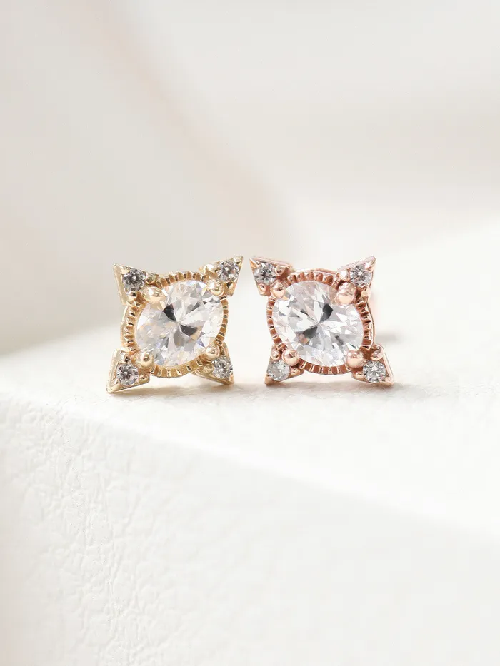 MinimalBijoux Earrings 14K Gold Bling Oval Cubic Cartilage Earring 18G16G