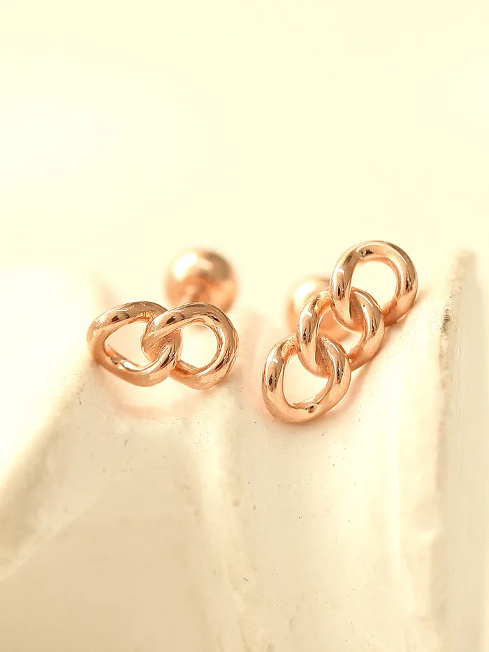 MinimalBijoux Earrings 14K gold Chain cartilage earring 20g