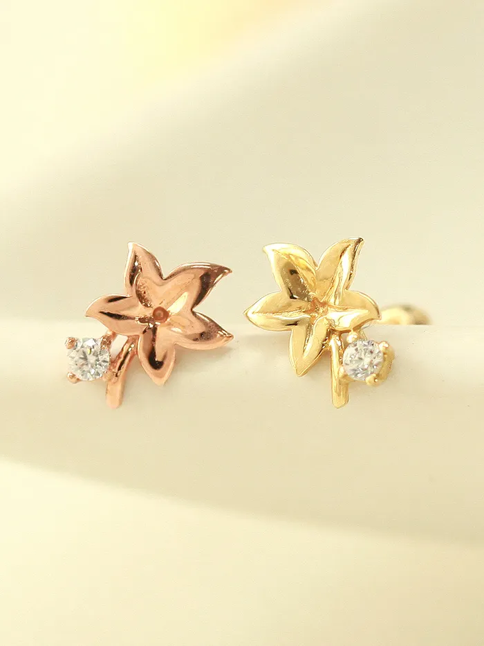MinimalBijoux Earrings 14K Gold Maple Mini Cubic Cartilage Piercing Earring 20G18G16G