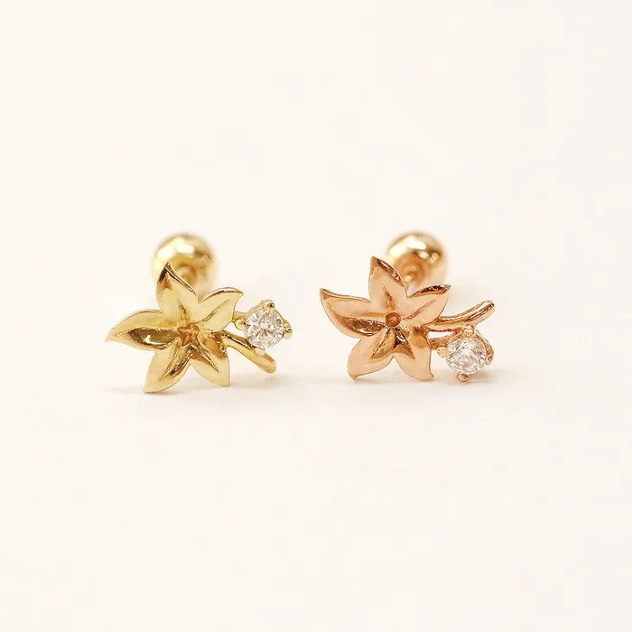 MinimalBijoux Earrings 14K Gold Maple Mini Cubic Cartilage Piercing Earring 20G18G16G