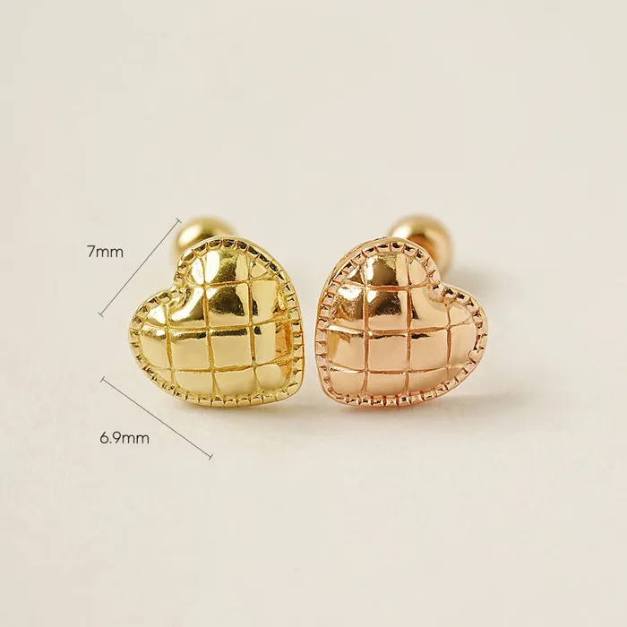 MinimalBijoux Earrings 14K Gold Quilting Heart Cartilage Earring 20G