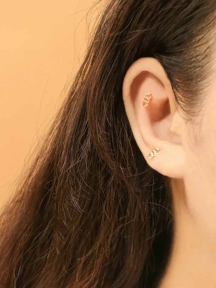 MinimalBijoux Earrings 14K Gold Simple Chain Cartilage Earring 20G