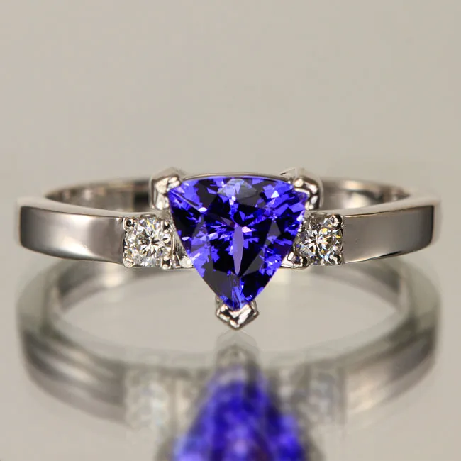 Moriartys Gem Art Rings Tanzanite Trilliant Ring for JW Final payment