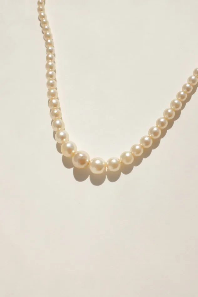 MOTHER OF PEARL VINTAGE NECKLACE collectionno2 Necklaces