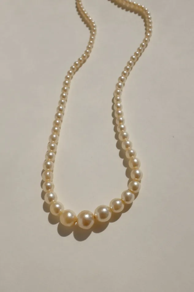 MOTHER OF PEARL VINTAGE NECKLACE collectionno2 Necklaces