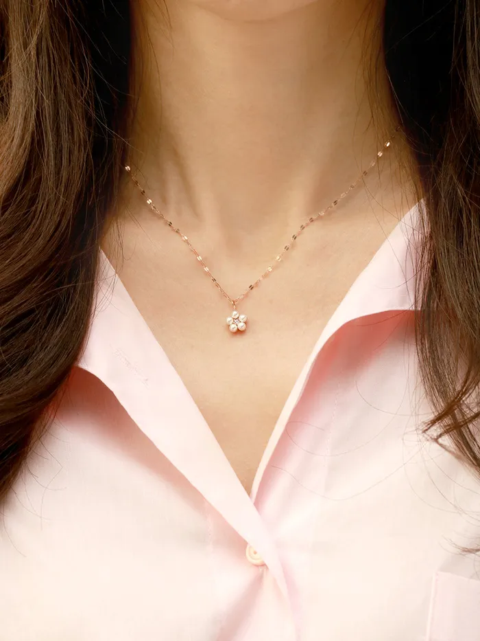 Necklaces MinimalBijoux 14K 18K Gold Lovely Pearl Flower Cubic Pendant Necklace