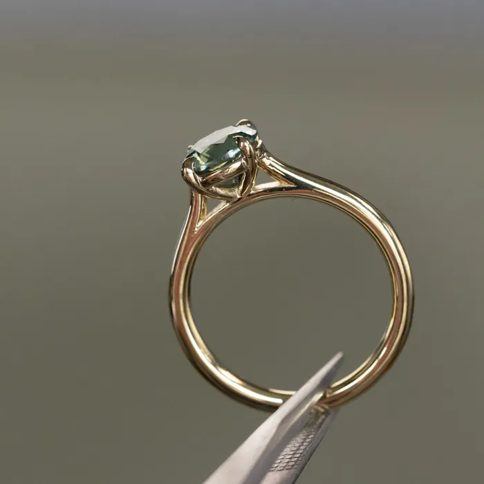 PreStyled Sets Anueva Jewelry 166ct Round Untreated Montana Sapphire Four Prong Cathedral Solitaire in 18k Yellow Gold
