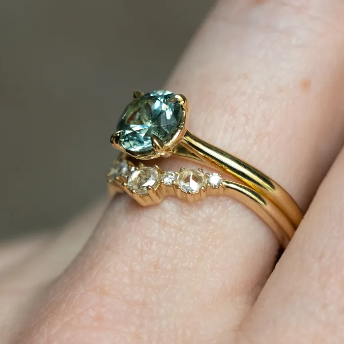 PreStyled Sets Anueva Jewelry 166ct Round Untreated Montana Sapphire Four Prong Cathedral Solitaire in 18k Yellow Gold