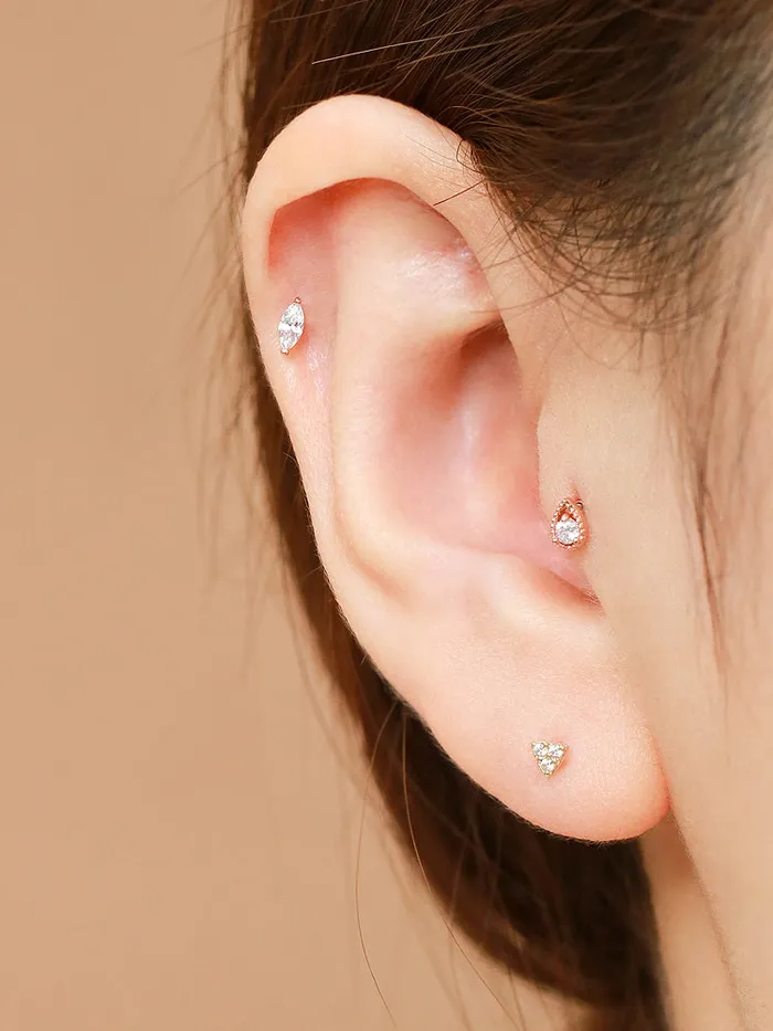 PreStyled Sets MinimalBijoux 14K Gold Internally Threaded Cubic Tragus Labret Piercing 18G16G
