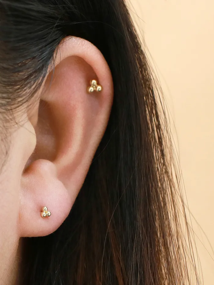 PreStyled Sets MinimalBijoux 14K Gold Triangle Ball Labret Piercing SM 18G16G