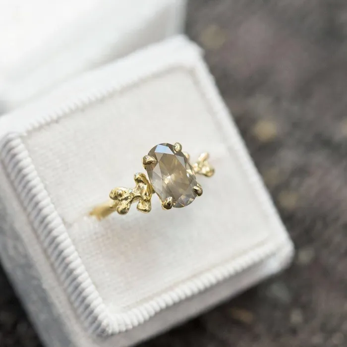 Rings Anueva Jewelry 214ct Oval Grey Diamond Prong Set Mermaid Solitaire Ring in 18k Yellow Gold