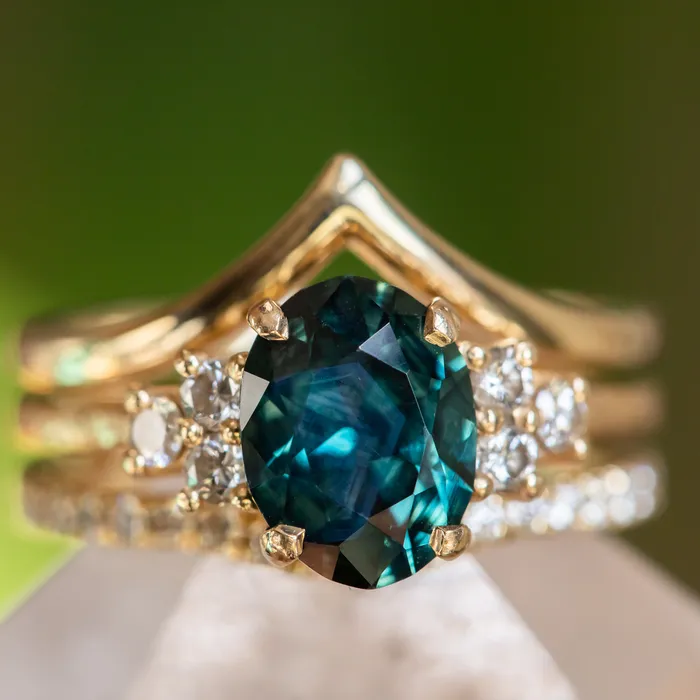 Rings Anueva Jewelry 263ct Oval Untreated Nigerian Sapphire and Diamond Cluster Ring in 14k Yellow Gold